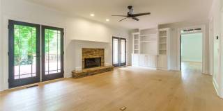 214 Chandler Walk Gallery 5