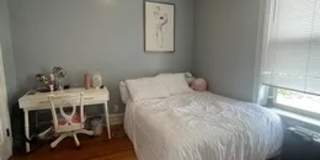 1407 West Addison Street Gallery 10