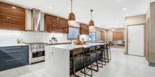 450 Wells Avenue Gallery 11