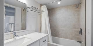 La Jolla Resort Style Living Gallery 20