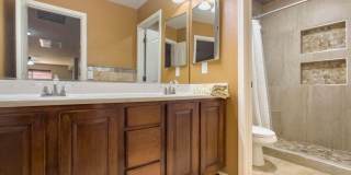 2406 W Sienna Bouquet Place Gallery 32