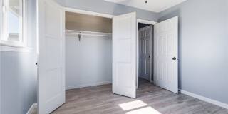 937 E Elizabeth Gallery 22