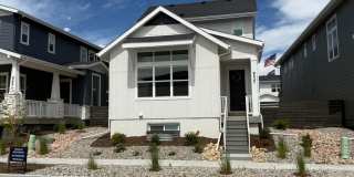 Stunning LIKE NEW 4 Bedroom in Wolf Ranch Gallery 3