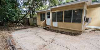 4 Bedroom/2 Bath Home in FSU Area Gallery 44