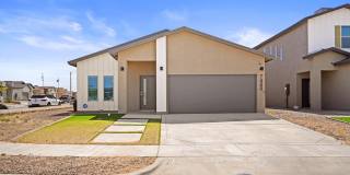 7480 RIO RIMAC Drive Gallery 1
