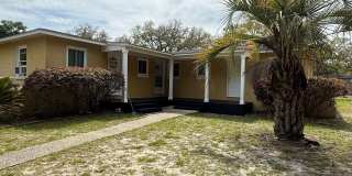 Pensacola - Warrington - 1 Bedroom, 1 Bathroom Gallery 1