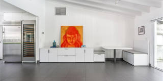 501 NE 51st St Gallery 6