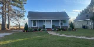 532 W Hughes Street Gallery 1