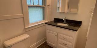 Spacious Home Near U-M | Large Bedrooms, Porches & In-Unit Laundry Spacious Home Near U-M | Large Bedrooms, Porches & In-Unit Laundry Gallery 17