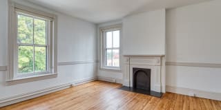 The Edgar at Linden Row Gallery 17