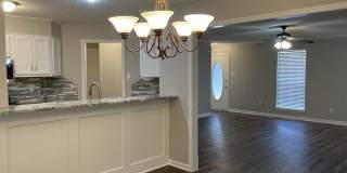 1913 Debswood Dr Gallery 10