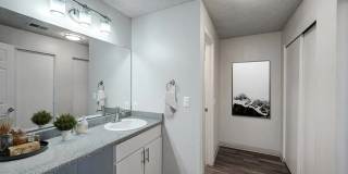 Summit Riverside Gallery 31