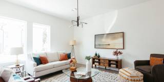 The Yarra Nashville Gallery 19