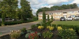 1739 NORTH GARDINER DRIVE - Gallery 1