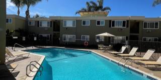 BEADNELL-QUIET UPGRADED CONDO IN GATED COMMUNITY W/ POOL Gallery 5