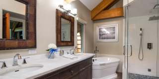 215 Maple Ridge Lane Gallery 17