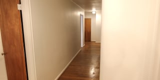 3191 East Broad Street Gallery 8