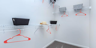 Rivermoor West Apartments Gallery 59