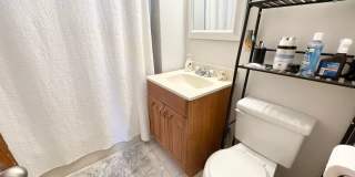 No Fee, Fantastic Apt for NEU students!  Laundry in Building.  Spacious, Sunny, Youtube Video attached Gallery 9
