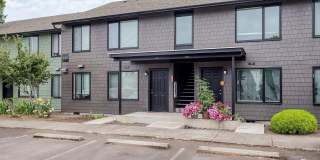 Pacific Crest Apartments Gallery 25