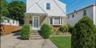 5 7th Street Gallery 1