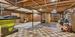 35669 Hees Street Gallery 29