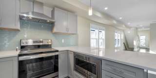 47 Wright Ave. Gallery 5