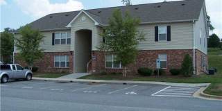 Two bedroom, two bathroom minutes from downtown! Move in Special $500.00 off the 1st month with a 13 month lease Gallery 2