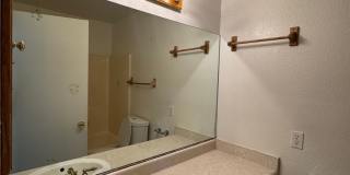 Home off the Green Tree Golf Course Gallery 11