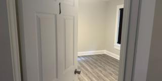Room in 4 Bedroom Home at Griffin St NW Gallery 35