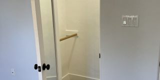 1222 S. Roosevelt Street Gallery 14