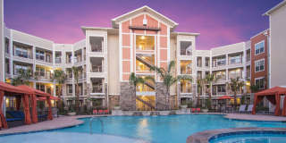 The Pointe at West Lake Gallery 13