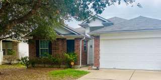 College Station - 3 bedroom - 2 bath - Garage and fenced in yard. Gallery 1