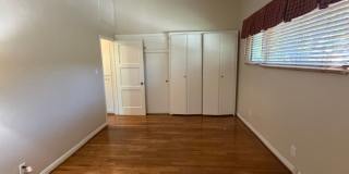 Spacious & Charming 3 Bedroom and a Den Home with Beautiful Updates Gallery 14
