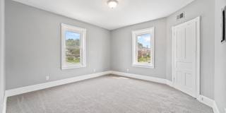 203 S SPRINGFIELD Road Gallery 10