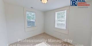 Fully Updated 3 BD/1 BA Cottage w/Covered Porch, Off-Street Parking, W/D Included Gallery 15