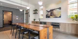 2900 on First Gallery 22
