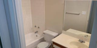 7 LOCKHART Circle Gallery 6