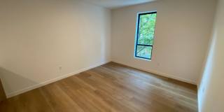 104 Howe Gallery 29