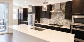**Move-In Special** Modern Superior Townhome with Rooftop Deck & Mountain Views **Move-In Special** Modern Superior Townhome with Rooftop Deck & Mountain Views Gallery 1
