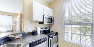 13703 RICHMOND PARK Drive N Gallery 14