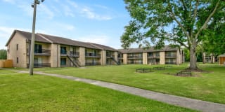 2025 Dowlen Rd - 08 Gallery 1