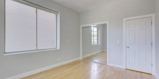 1329 W Loyola Avenue Gallery 7