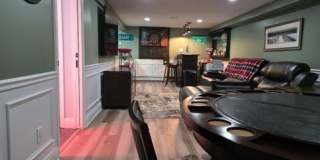 Spacious 4BR 2 BA House in Lindenhurst Gallery 21