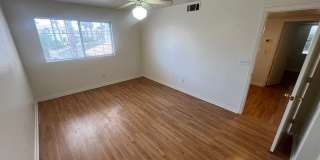 3 bedrom 2.5 bath Gated Community Townhome with community  Pool, Spa & Private Garage Gallery 21