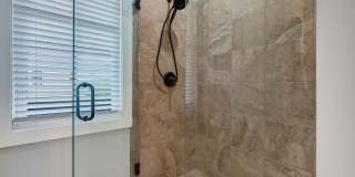 716 Tattnall St Gallery 14