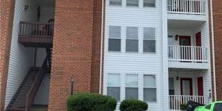 CONDO NEAR THE BAY Gallery 1