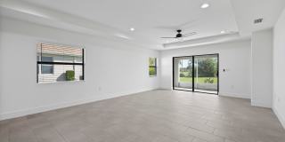 NEW VILLA HOME on the Golf Course Gallery 6