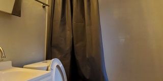 Nicely Renovated Cozy 1 bed, 1 bath units for rent. Gallery 11
