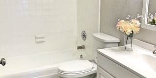 Vintage at Oak Hill Vintage at Oak Hill Gallery 19